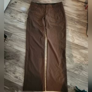 Patagonia Women's Pants size 8.